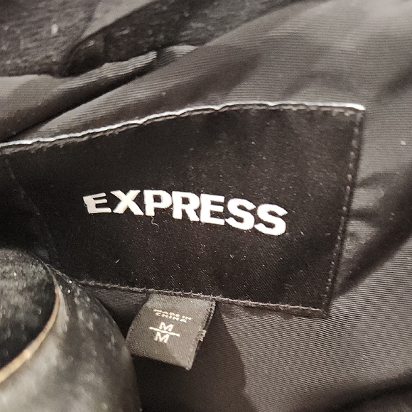Express Black Puffer Jacket with Fur Trim - Picture 3 of 16